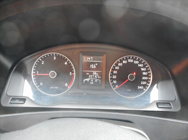 Volkswagen Transporter 2,0 TDi 4Motion - fotka 12 z 23
