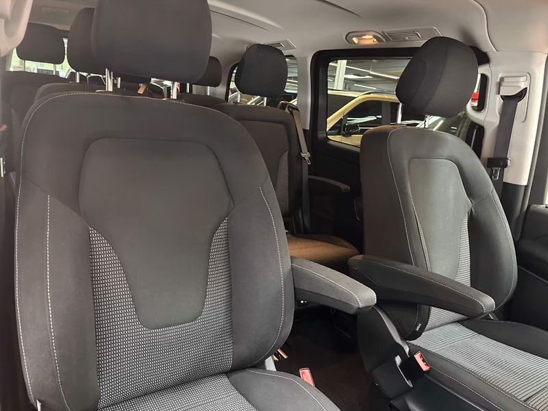 Mercedes-Benz Třídy V 300d 4M Burm 360 El.dveře Taž - fotka 18 z 24