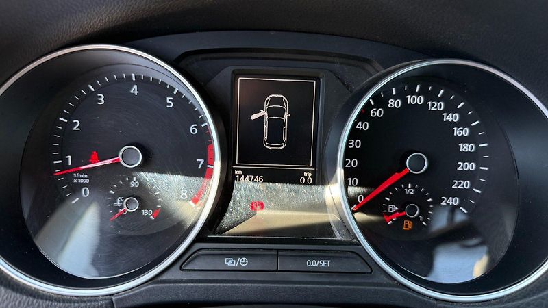 Volkswagen Polo (2014) 1.2TSi 66kW *Alu*Tažné*PDC* - fotka 13 z 23