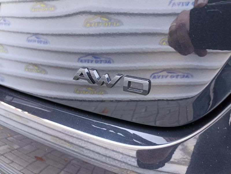 Kia Sportage 1,6CRDi 4x4, AT, Navi, ČR - fotka 10 z 36