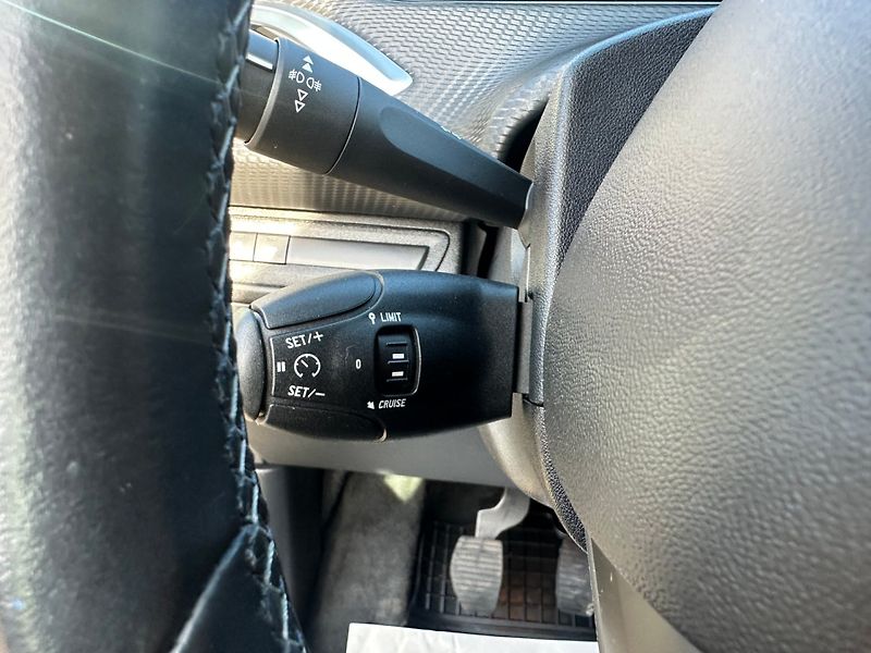 Peugeot 208 (2015) 1,2Turbo 81kw Style - fotka 20 z 25