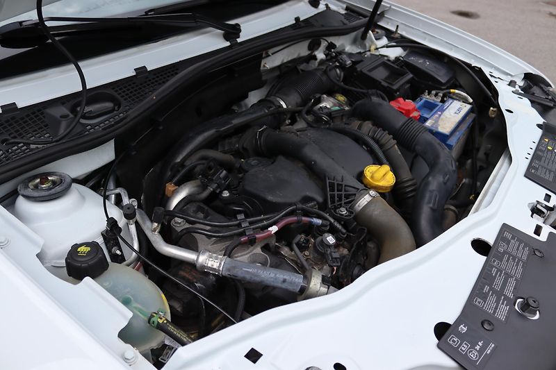 Dacia Duster 1.5dCi 1. MAJITEL JAKO NOVÉ - fotka 48 z 49