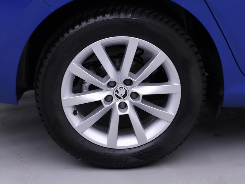 Škoda Scala 1.0 TSI 70kW Ambition CZ - fotka 24 z 31