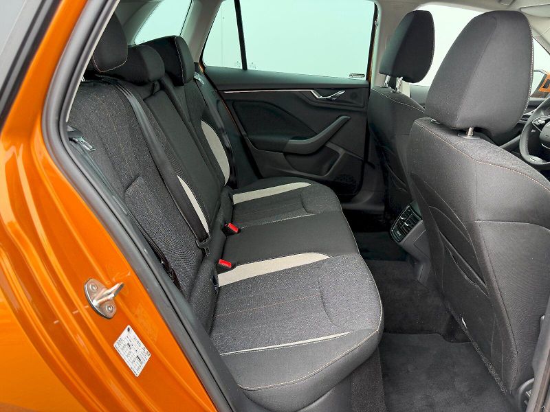 Škoda Kamiq (2025) 1.0 TSI 85kW DSG Top Selection - fotka 25 z 35