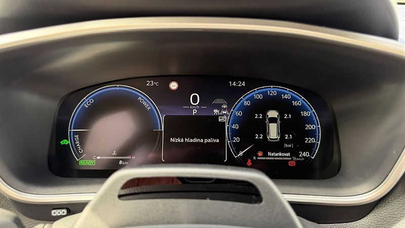 Toyota Corolla Cross 1.8.Hybrid Style skladový vůz - fotka 28 z 29