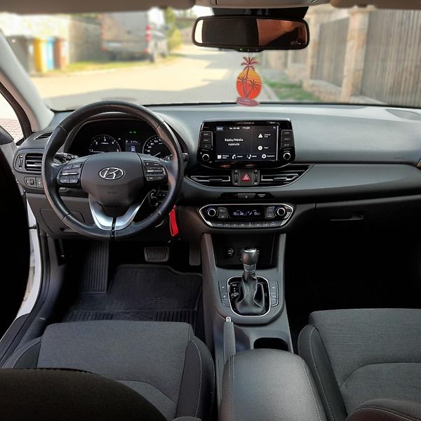 Hyundai i30 (2021) 1.6 CRDI  - fotka 10 z 21