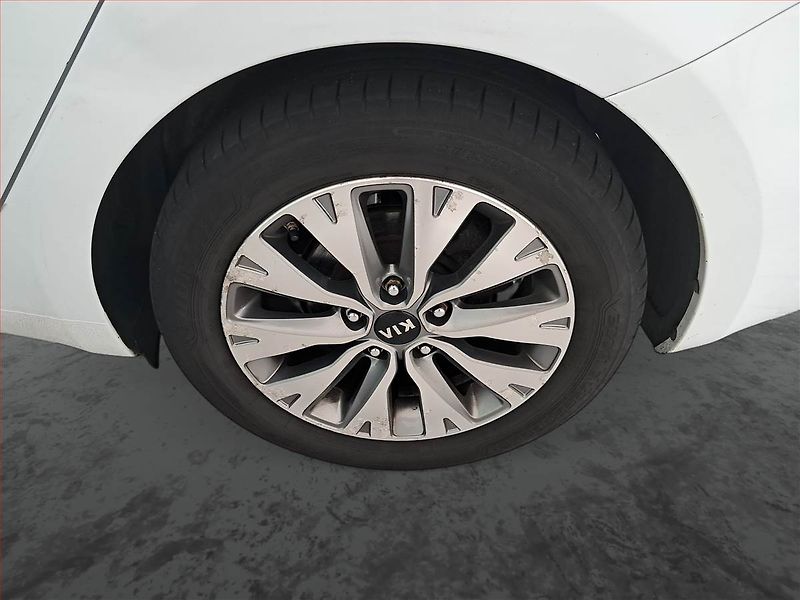 Kia Ceed (2018) 1.6 GDI, ČR,1.maj, Serv.kniha - fotka 15 z 17