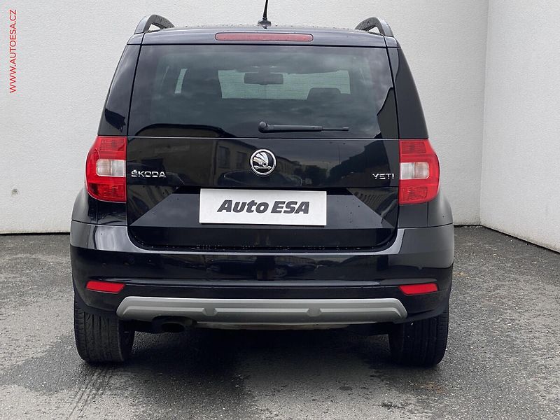 Škoda Yeti (2014) 1.2 TSi, Outdoor, DSG, navi - fotka 5 z 19
