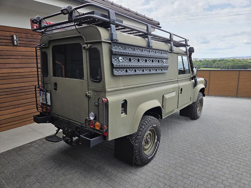 Land Rover Defender TDi HOBSON Military - RENOVACE - fotka 3 z 44