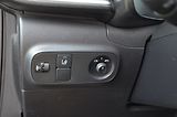 Citroën C3 (2019) 1.2 PT 50kW / KLIMA / VYHŘ.SED - náhled 18