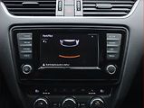 Škoda Octavia (2015) 2.0 TDI, Tempomat - náhled 16