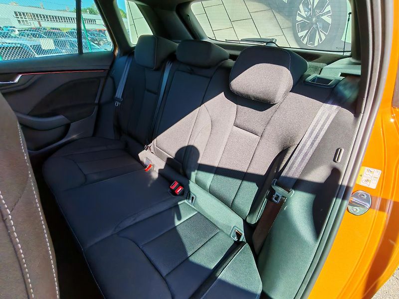 Škoda Kamiq (2026) Dynamic, 110kw, DSG - fotka 12 z 19
