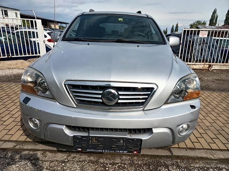 Kia Sorento (2007) 2.5 VGT tažné na 3t. - fotka 2 z 46