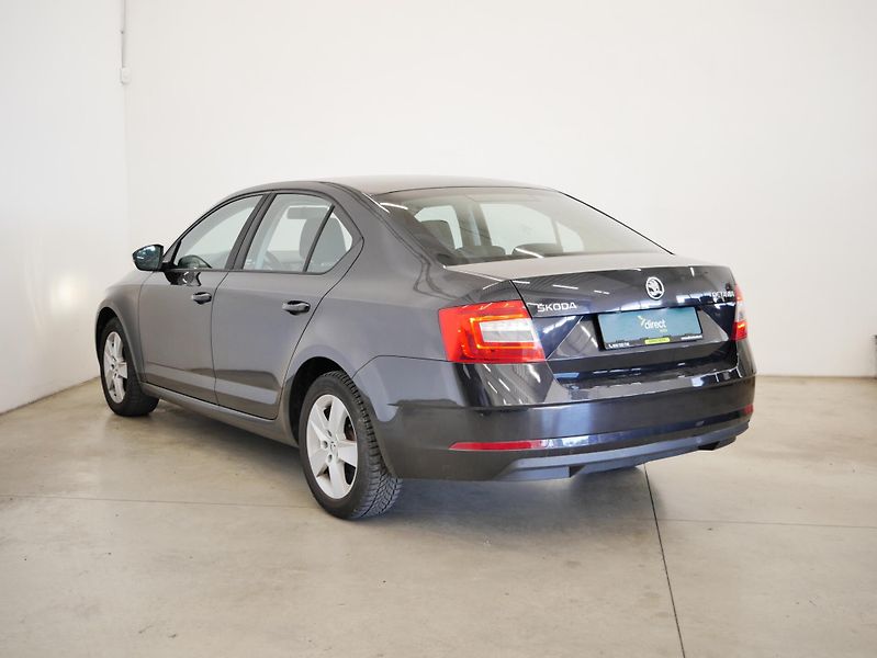 Škoda Octavia - fotka 3 z 6