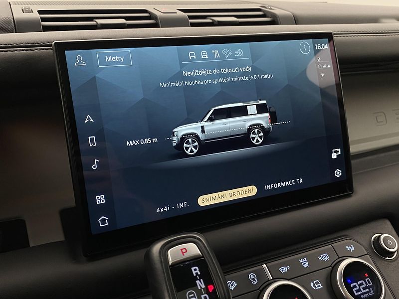 Land Rover Defender P400 X-DYNAMIC HSE AWD CZ - fotka 33 z 46