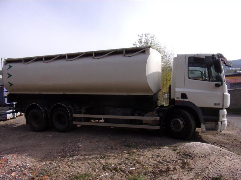 DAF (2008) 85.410 Euro 5 silo - fotka 4 z 14
