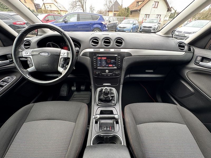 Ford Galaxy (2013) 2.0TDCi Navi Digi Klima - fotka 6 z 46