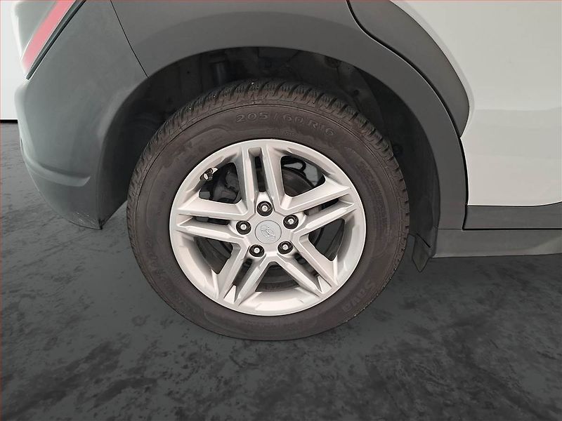 Hyundai Kona (2022) 1.0 T-GDI, Serv.kniha - fotka 15 z 17