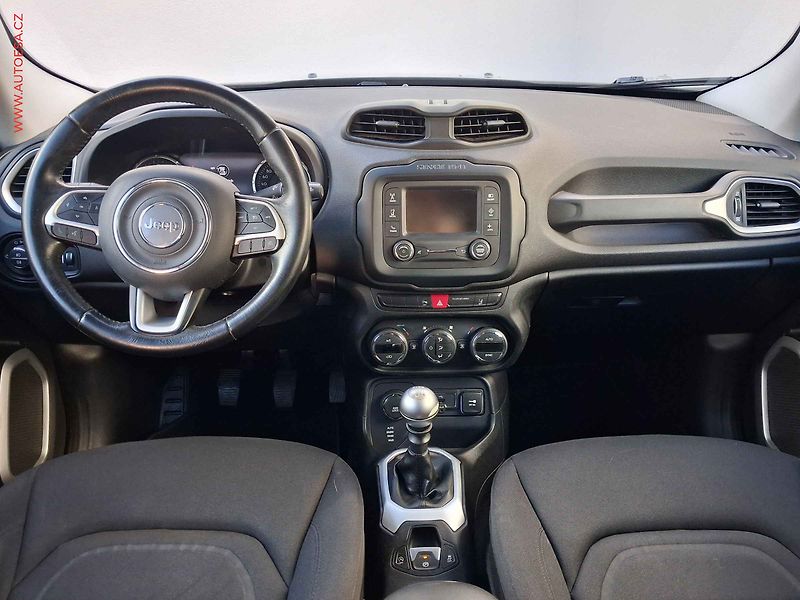 Jeep Renegade (2015) 2.0 MJT 4x4, ČR, Limited, TZ - fotka 8 z 16