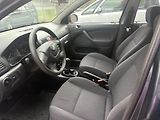 Škoda Octavia (2009) 1.6 75 kW, bezin + lpg - náhled 6