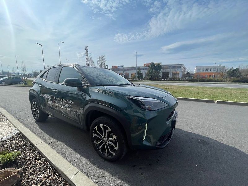 Toyota Yaris Cross 1.5 Hybrid 130k FWD Style - fotka 8 z 27