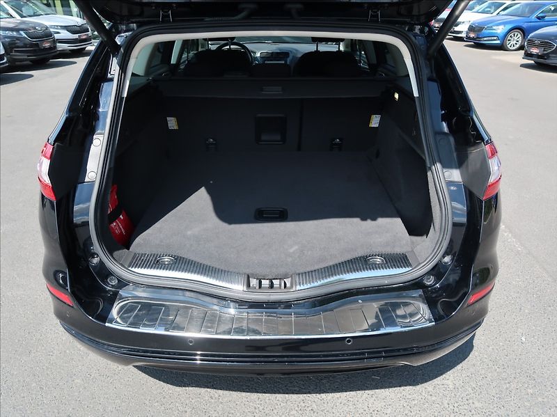 Ford Mondeo 2,0 TDCi,110kW,Aut.klima,navi - fotka 23 z 24