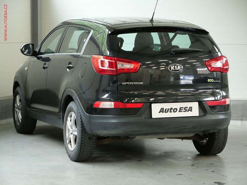 Kia Sportage (2012) 1.7CRDi, AC, tempo - fotka 6 z 20