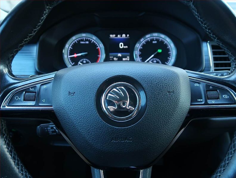 Škoda Kodiaq (2019) Ambition Plus 1.5 TSI - fotka 16 z 22