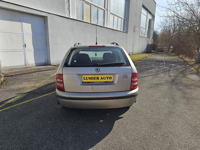Škoda Fabia (2004) 1.2 HTP, KLIMATIZACE  - fotka 4 z 17