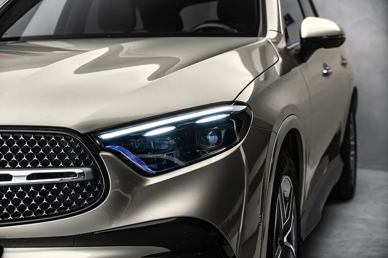 Mercedes-Benz GLC AMG 4M Nappa HuD - fotka 9 z 22