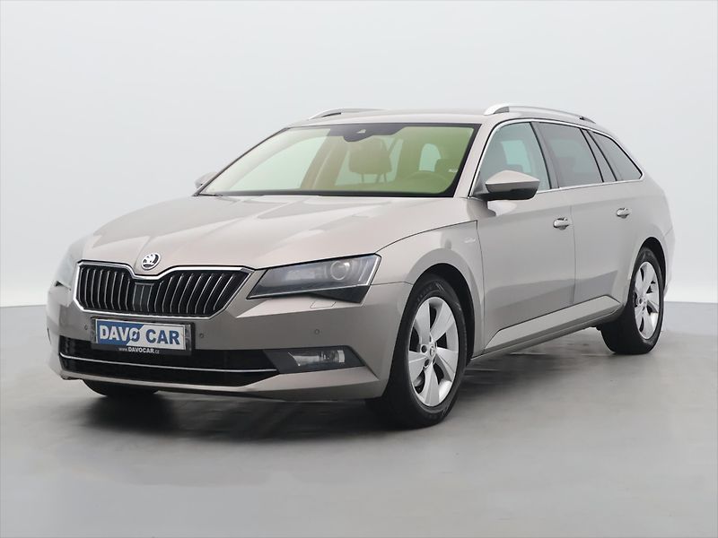 Škoda Superb 2,0 TDI 140kW 4x4 DSG Style CZ - fotka 3 z 34