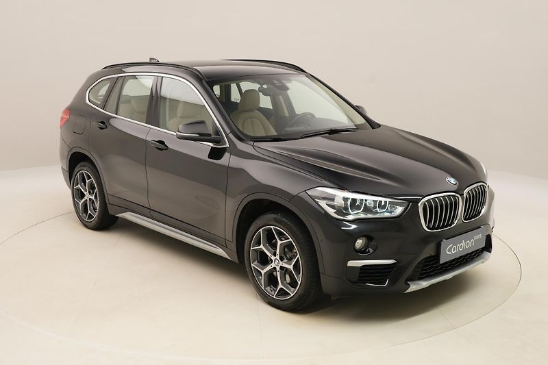BMW X1 XDRIVE 18d AUT CZ - fotka 15 z 32
