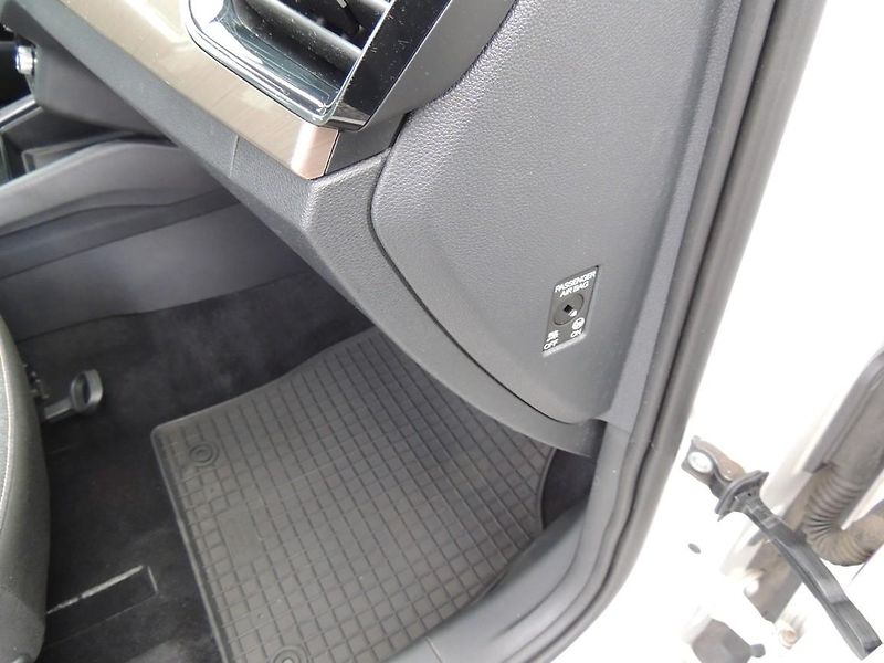 Škoda Scala (2020) 1.0TSi,85kw,Style,full LED,ČR - fotka 37 z 55