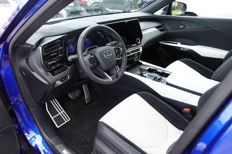 Lexus RX RX500h F SPORT Special Edition - fotka 12 z 38