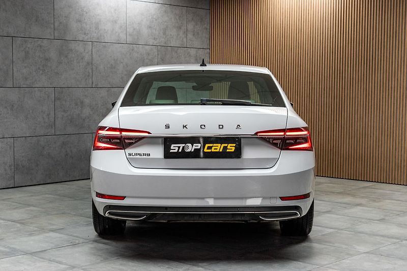 Škoda Superb 2.0 TDI L&K*TAŽNÉ*DPH*ČR 1.MAJ - fotka 5 z 52