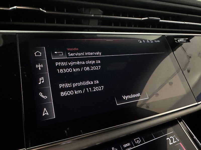 Audi Q8 3,0 TDi  S-Line HD LED Záruka - fotka 37 z 50