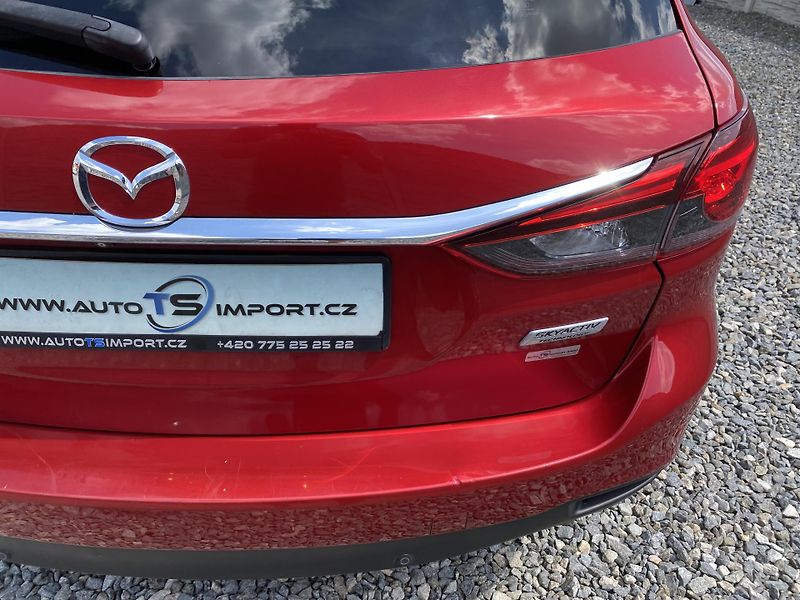 Mazda 6 2.2 SKYACTIVE 175PS 4x4 CR DPH - fotka 45 z 160