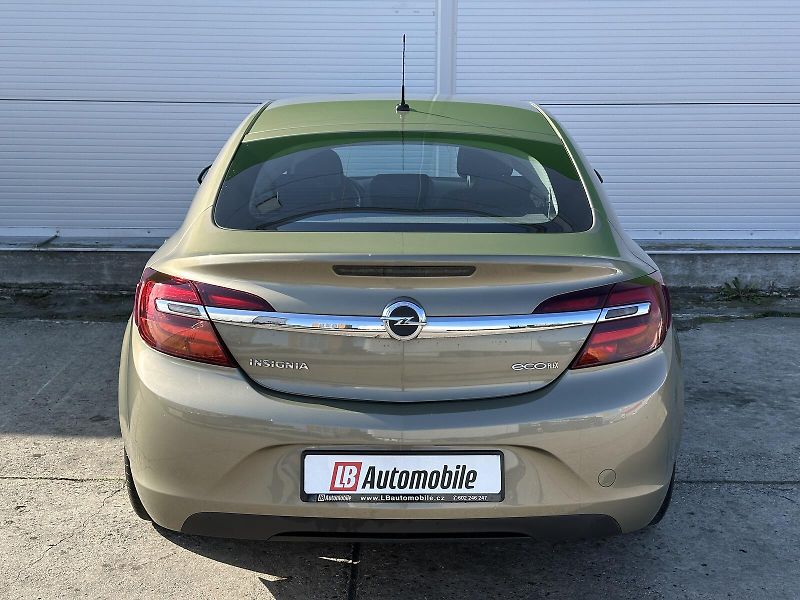 Opel Insignia 2.0CDTi 140PS Bluetooth USB CD - fotka 5 z 31