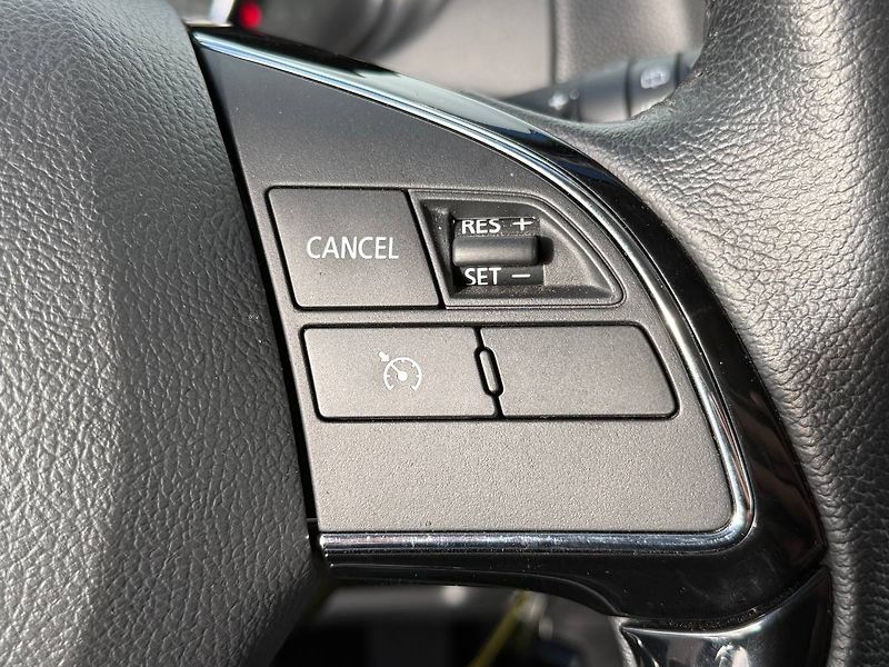 Mitsubishi Space Star (2025) 1.2 MIVEC 52 kW Invite CVT - fotka 16 z 22