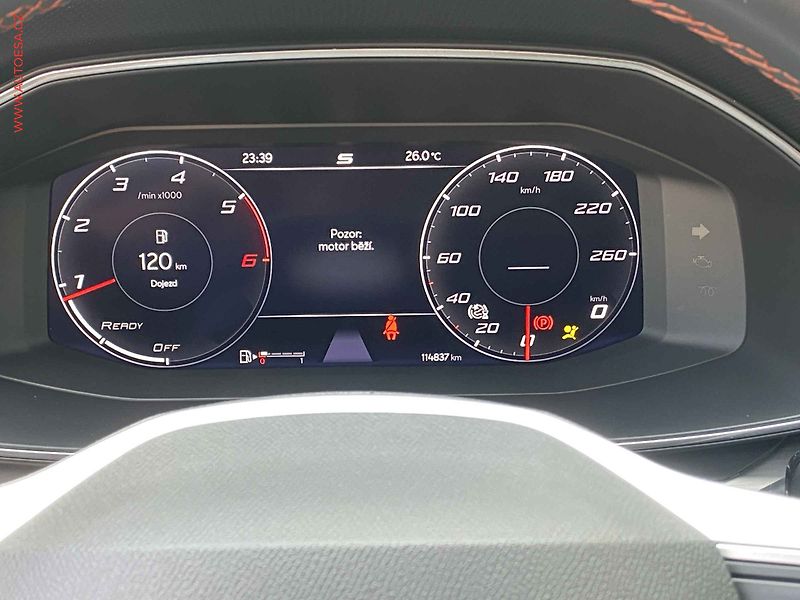 Seat Leon (2021) 2.0 TDi, FR, LED - fotka 14 z 17