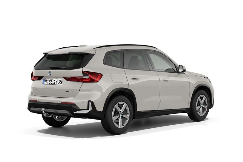 BMW X1 sDrive20i - fotka 2 z 4
