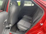 Toyota C-HR 2.0 PHEV 220k c-CVT Executive - náhled 11