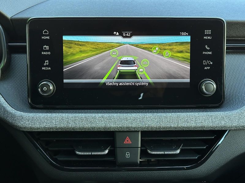 Škoda Kamiq 1.5TSi 150PS LED V.Cockpit Cli - fotka 29 z 42