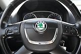 Škoda Octavia 2.0TDI 7/2011 Rezervace - náhled 21