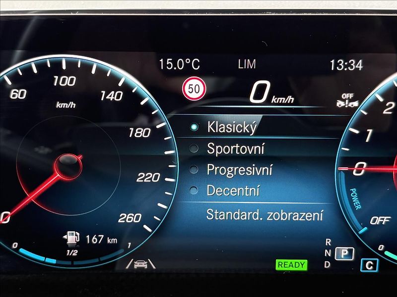 Mercedes-Benz Třídy A 1,3 250e Full Led,Navi,Výhřev - fotka 23 z 43