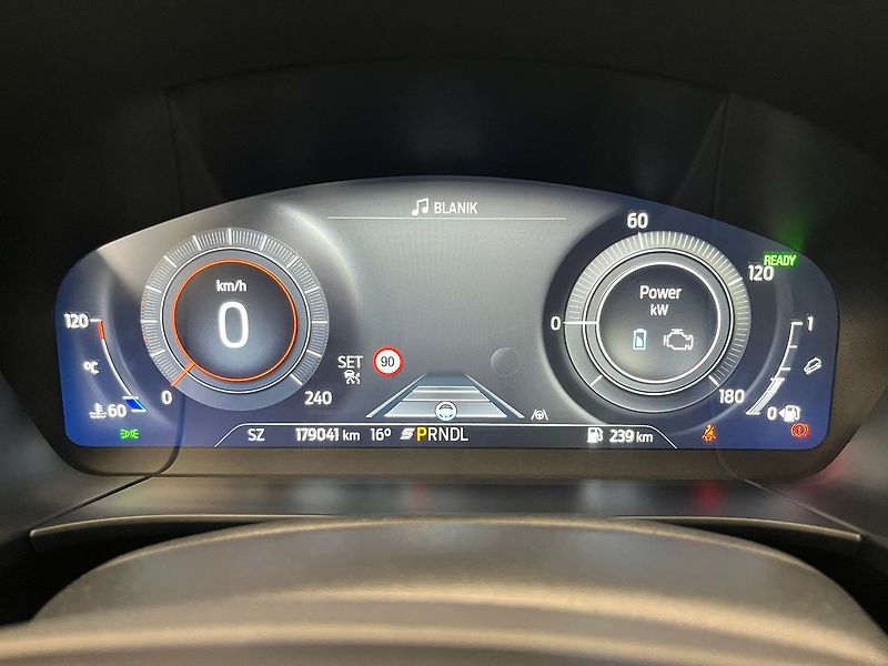 Ford Kuga 2.5 Duratec HEV 4x4 TITANIUM - fotka 11 z 63