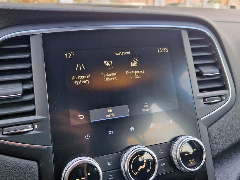 Renault Mégane 1,3 TCe 103kw A/T Intens 2xkol - fotka 26 z 32
