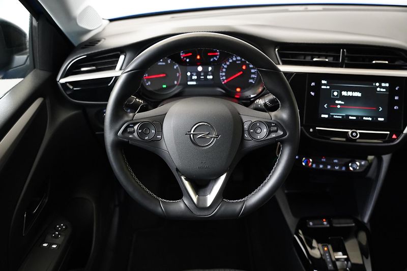 Opel Corsa - fotka 17 z 27