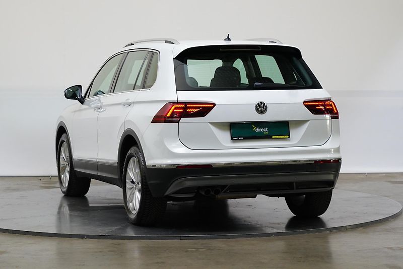 Volkswagen Tiguan - fotka 7 z 25