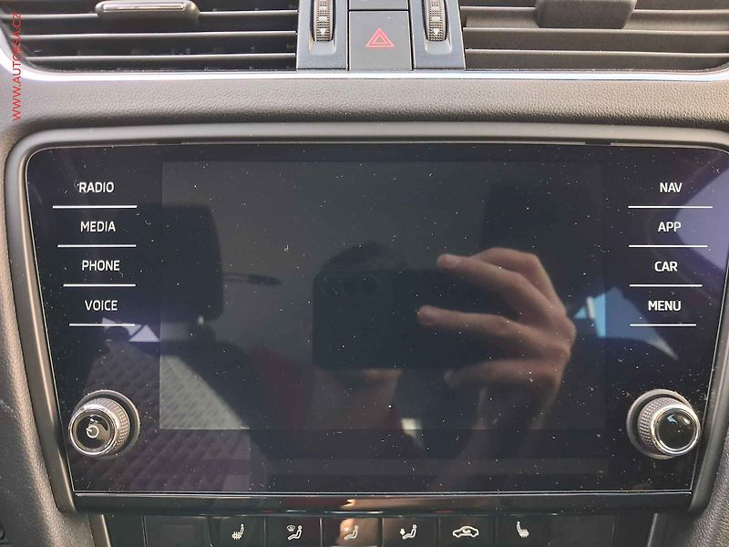 Škoda Octavia (2017) 2.0 TDi, Drive, DSG, LED - fotka 14 z 21